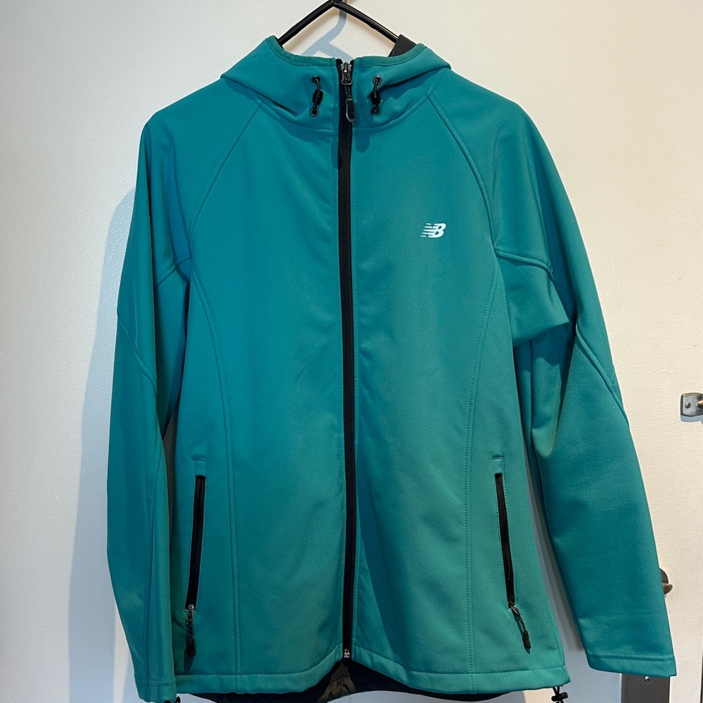 New Balance Women’s  Aqua Performance Jacket